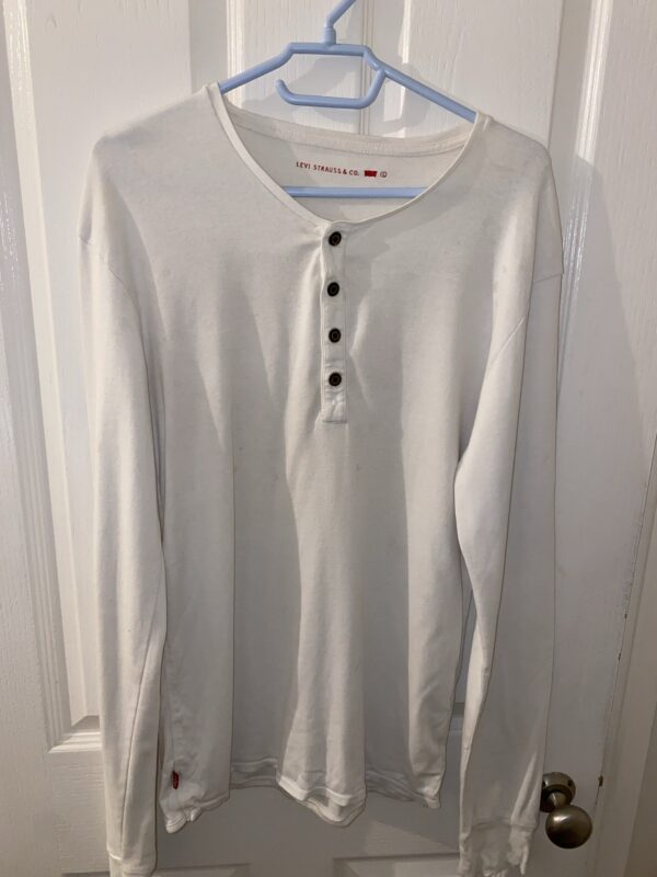 Levi Strauss & Co Men’s White Long Sleeve Top ( used ) - Image 9