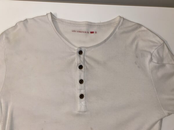 Levi Strauss & Co Men’s White Long Sleeve Top ( used )